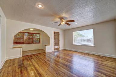 Main picture of 1324 Colorado Ave