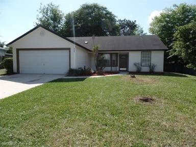 Main picture of 834 Oliver Ellsworth St