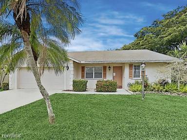 Main picture of 22881 SW 56th Ave