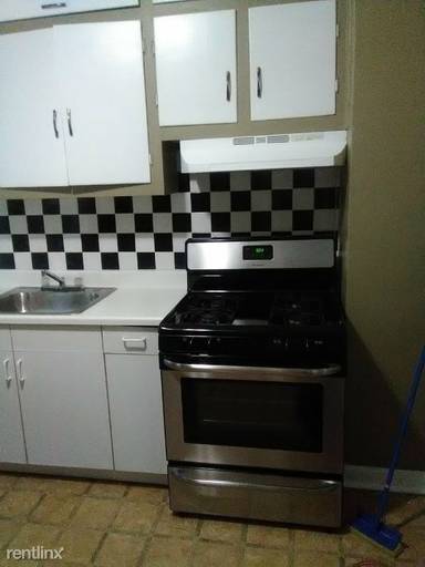 Main picture of 68 Coolidge St