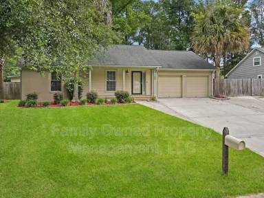 Main picture of 105 Pryors Ln