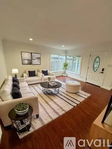Main picture of 1373 Highland Blvd