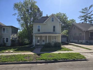 Main picture of 1232 S 22nd St