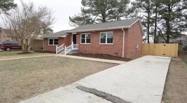 Main picture of 513 Spectator St