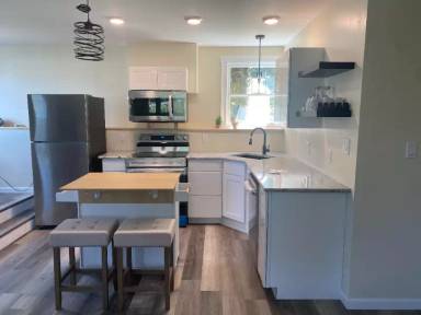 Main picture of 5 Cumberland Ave