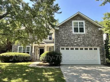 Main picture of 2901 Meherrin Ct