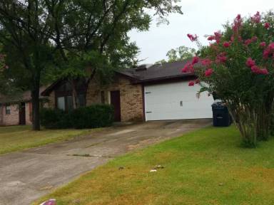 Main picture of 3208 Coastal Dr