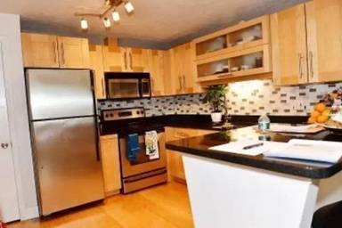 Main picture of 79 Florida St