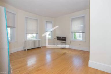 Main picture of 80 Wallingford Rd