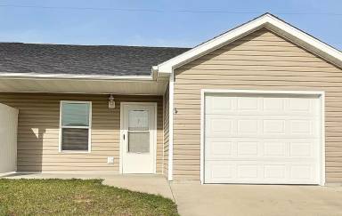 Main picture of 35 Patriot Dr