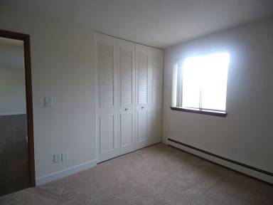 Main picture of Oakland Manor Apartments