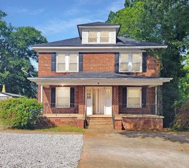 Main picture of 6 Elm St