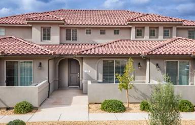 Main picture of 1212 N Bello Aly