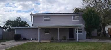 Main picture of 635 Lake Holloway Blvd