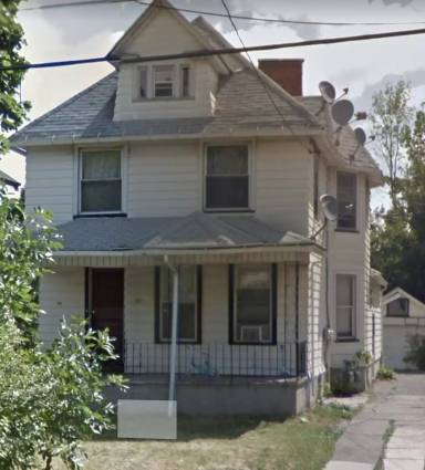 Main picture of 34 Burrows St