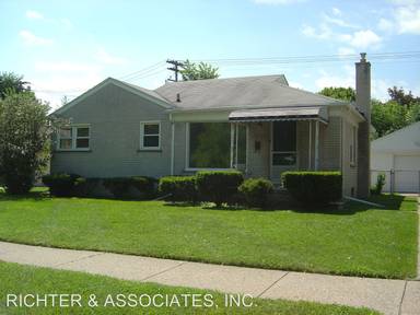 Main picture of 29503 W Chicago St