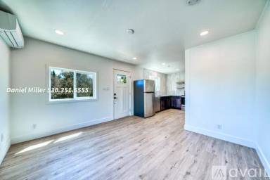 Main picture of 1328 Olive Ave