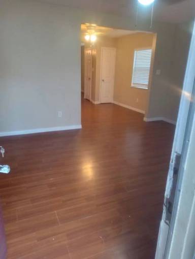 Main picture of 1712 Wayne St