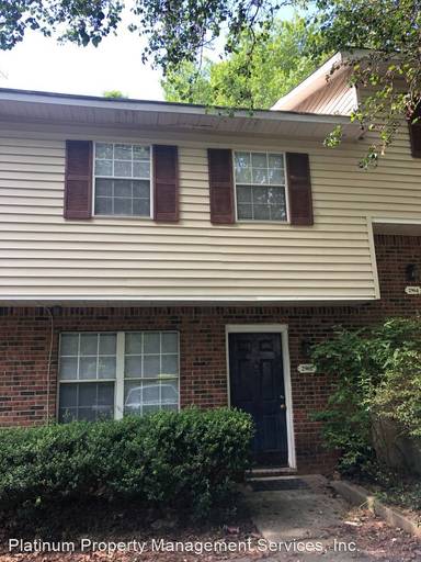 Main picture of 2940-2946 Spruce Cir