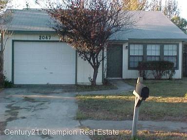 Main picture of 2045 Foxhorn Rd