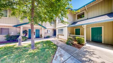 Main picture of 2155 Meadowbrook Ct