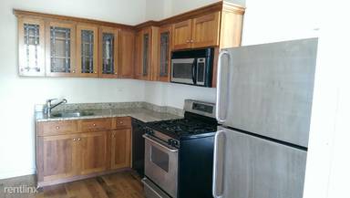 Main picture of 3707 W School St