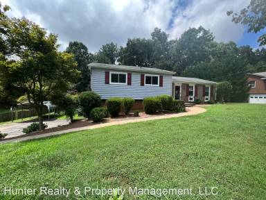 Main picture of 280 Hillsboro Dr