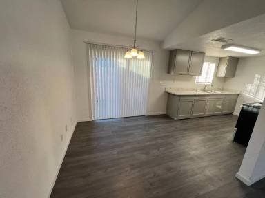 Main picture of 9203 Dalewood St