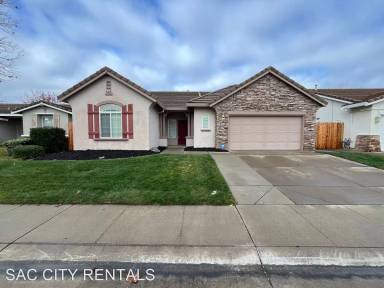 Main picture of 9920 Hawkview Way