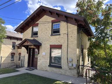 Main picture of 52 N. Crystal - 6