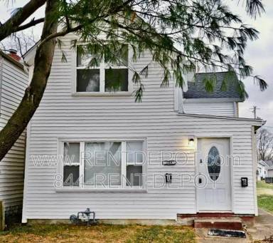 Main picture of 109 E Eichel Ave