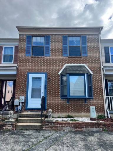 Main picture of 83 Mackenzie Ct