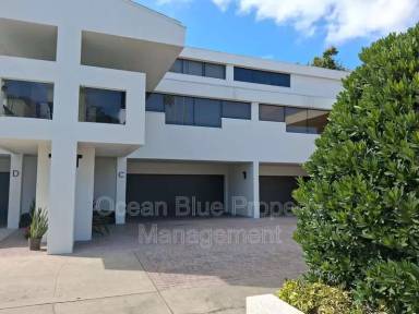 Main picture of 1903 S Macdill Ave