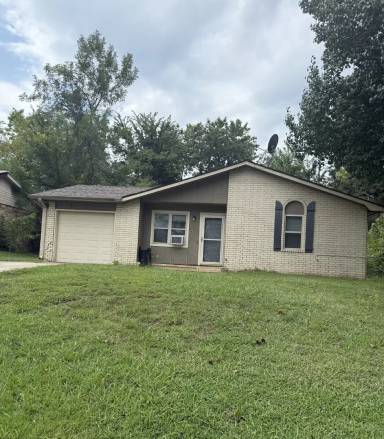 Main picture of 116 Gama Cir
