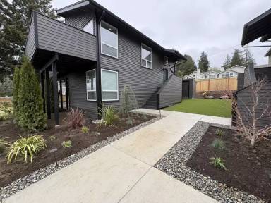 Main picture of 906 6th St S