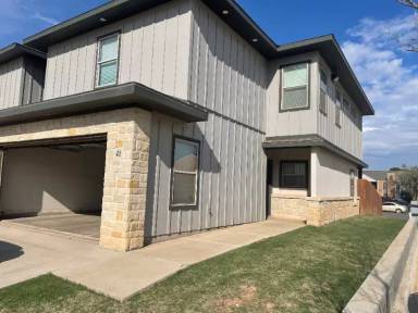 Main picture of 6040 24th St