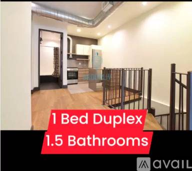 Main picture of 242 Hawthorne St