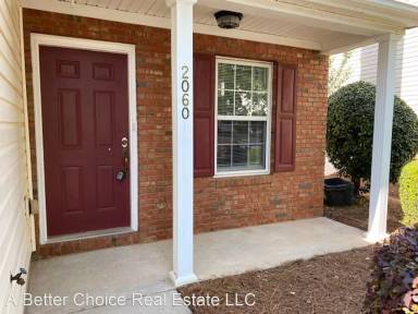 Main picture of 2060 Lexington Ln