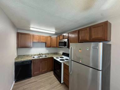 Main picture of 249 S Ingalls St