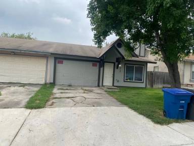 Main picture of 9739 Bratton Dr