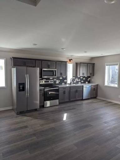 Main picture of 103 1/2 3rd St S