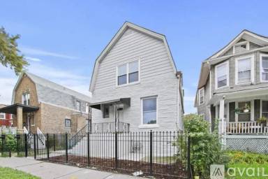 Main picture of 4125 W School St