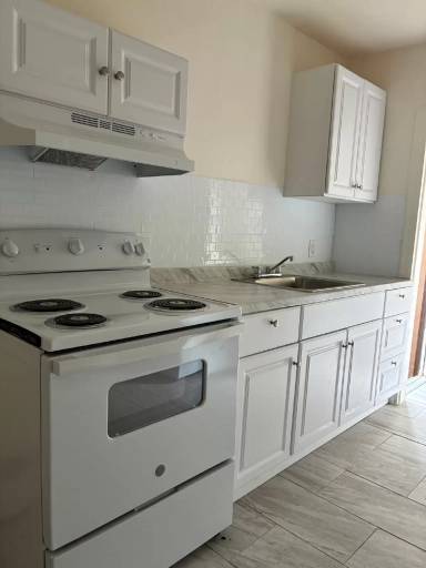 Main picture of 3118 SW 22nd Ter