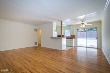 Main picture of 1438 S Barrington Ave