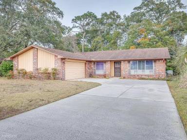 Main picture of 312 Saint Andrews Dr