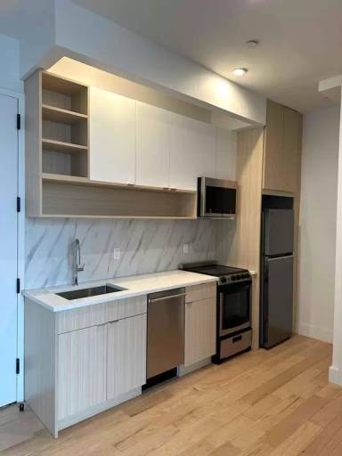 Main picture of 408 Hawthorne St