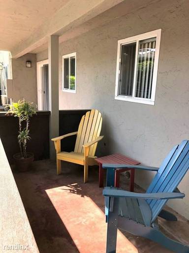 Main picture of 465 Calderon Ave