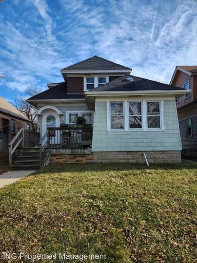 Main picture of 5504 N 42nd St