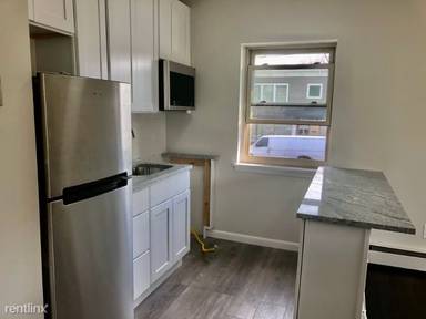 Main picture of 1636 Irving St