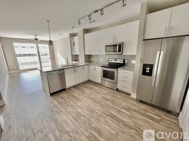 Main picture of 3060 Brighton Blvd